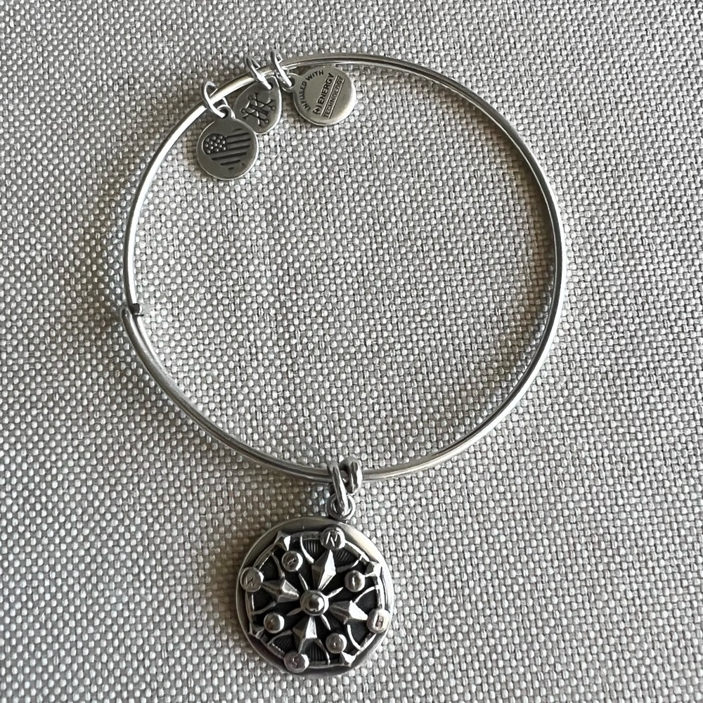 Alex and Ani Charm Bracelet Stack Set of 7 Gold & Silver - Picture 4 of 9